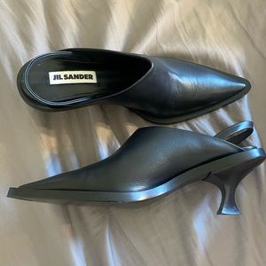 Jill Sander Pointed Toe Slingback Pump